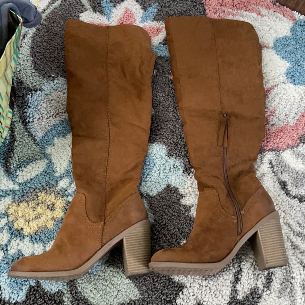 Dolce Vita Over the Knee suede camel boots